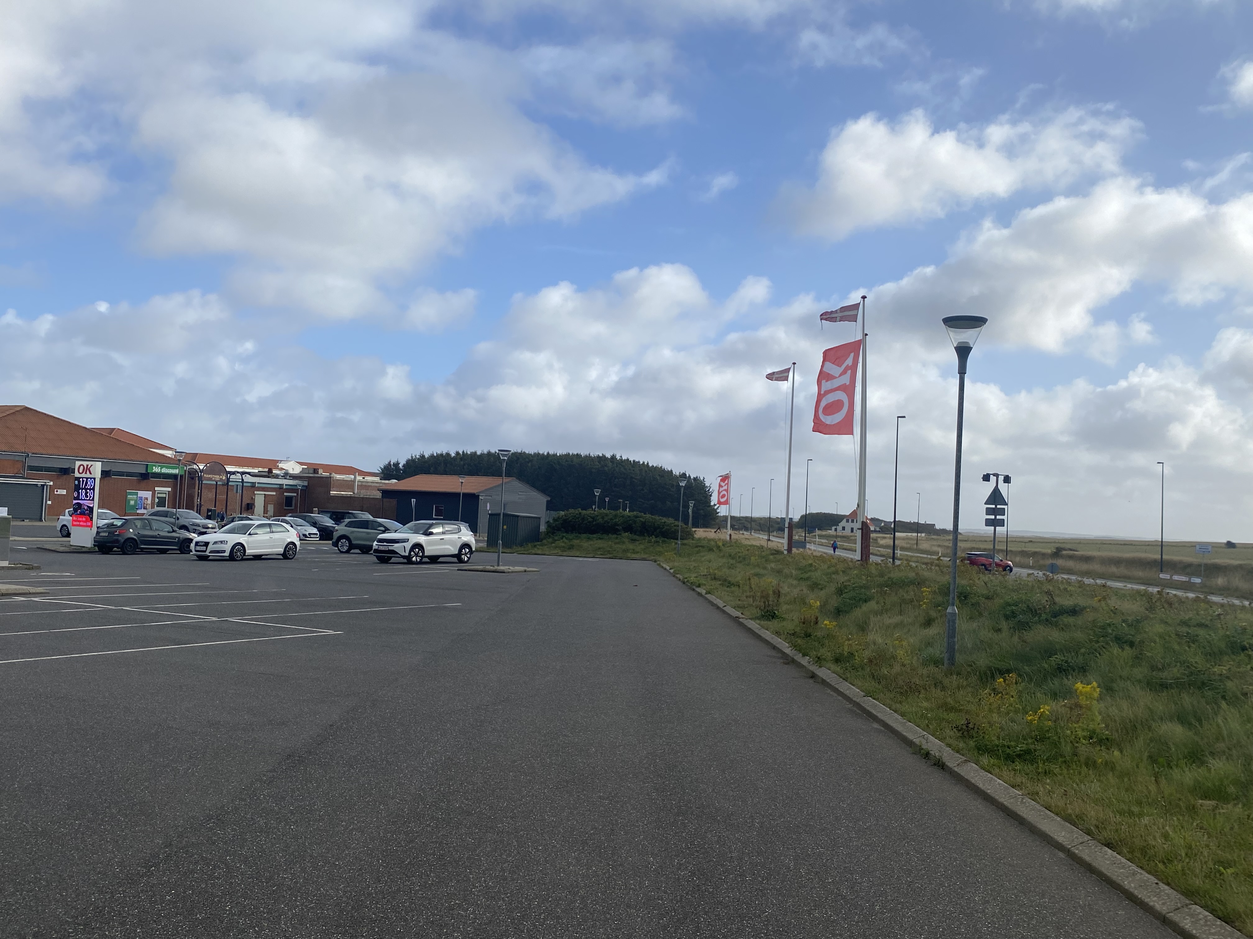Kostenloser Stellplatz am Shopping Center Hanstholm